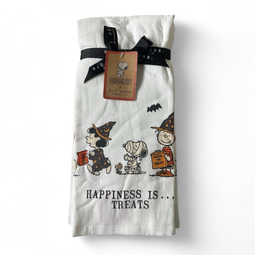 Rae Dunn Peanuts Halloween Kitchen Towels Set of 2 NWT